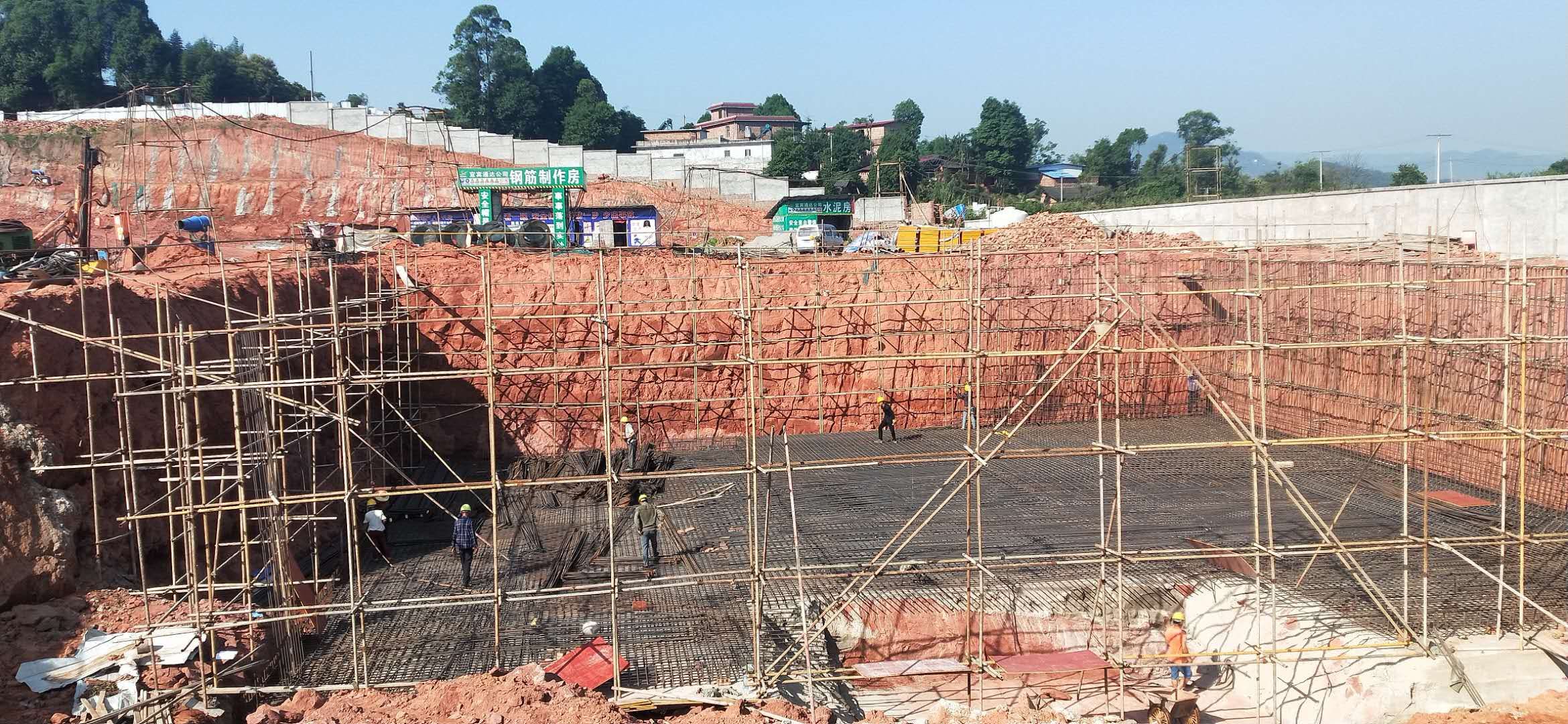 攻堅克難，全面加快高捷水廠建設