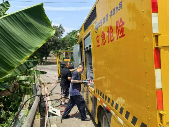 夏季應急搶險車現場演練取得圓滿成功—高效應對微小型供水設備電源故障